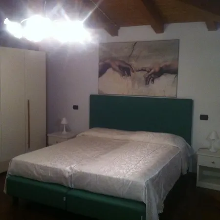 Apartment Casa Chrea *