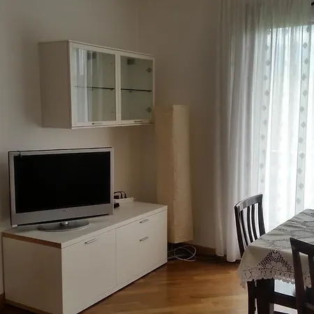 Apartment Casa Chrea *